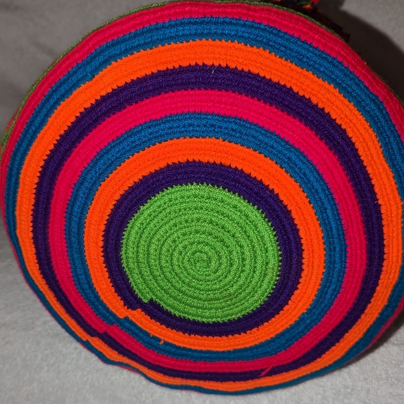 Mochila Wayuu handmade bag from Colombia. - Picture 6 of 9